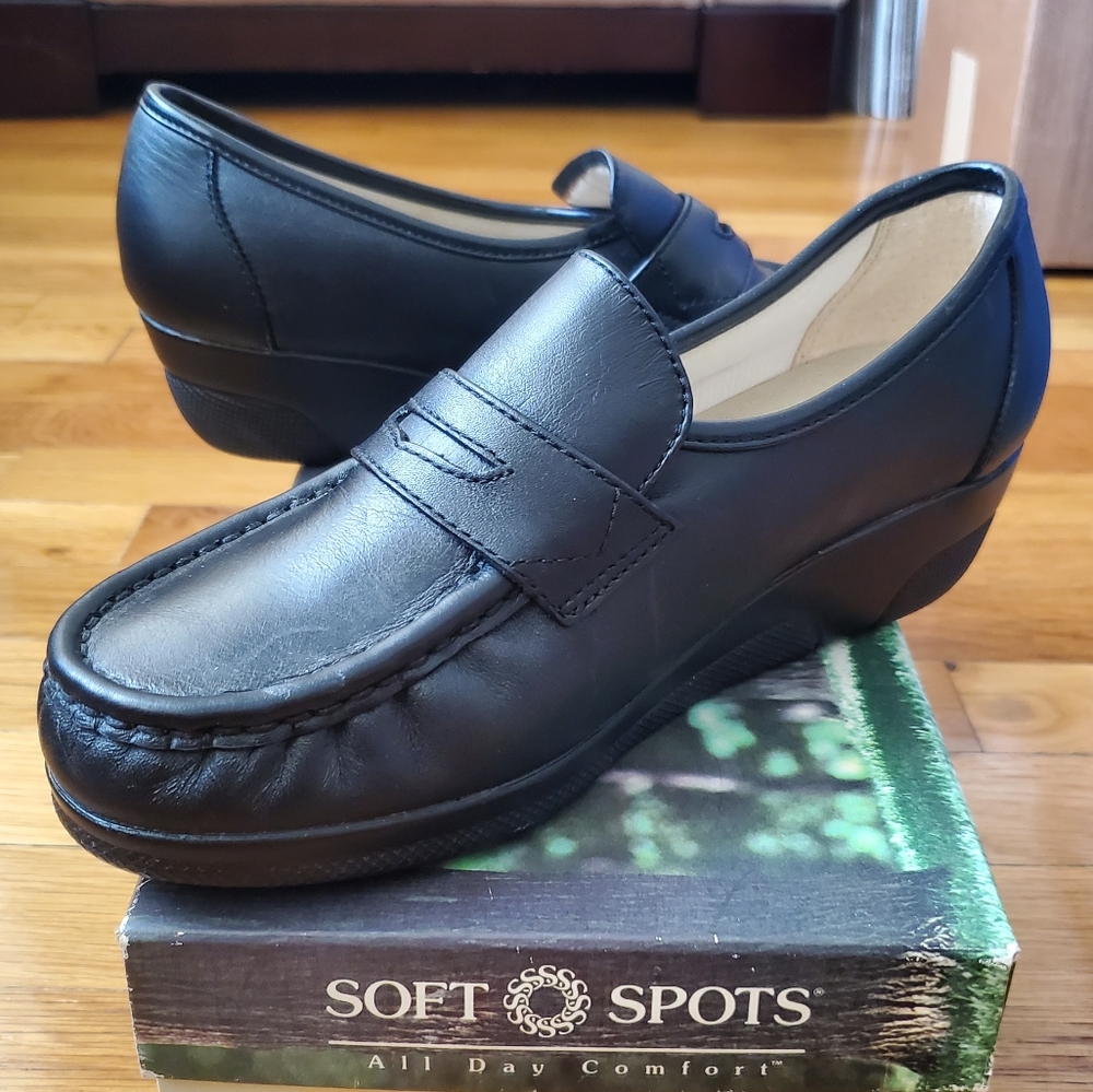 Softspots Womens Comfort Black Casper Loafers 7.5 W